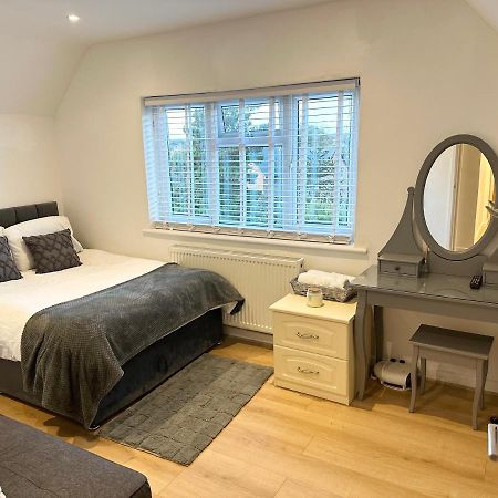 Charming 3-Bed Home Minutes From City Centre Nottingham Esterno foto