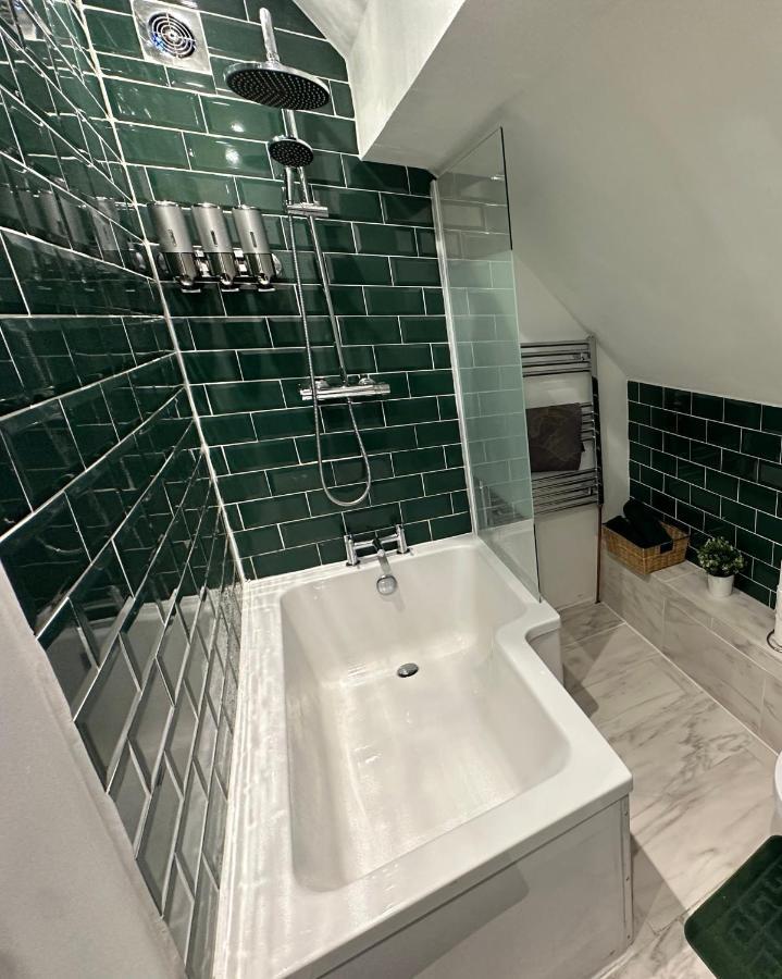 Charming 3-Bed Home Minutes From City Centre Nottingham Esterno foto