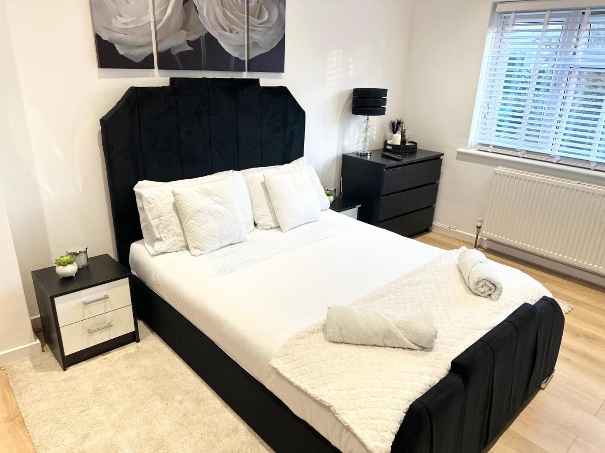 Charming 3-Bed Home Minutes From City Centre Nottingham Esterno foto