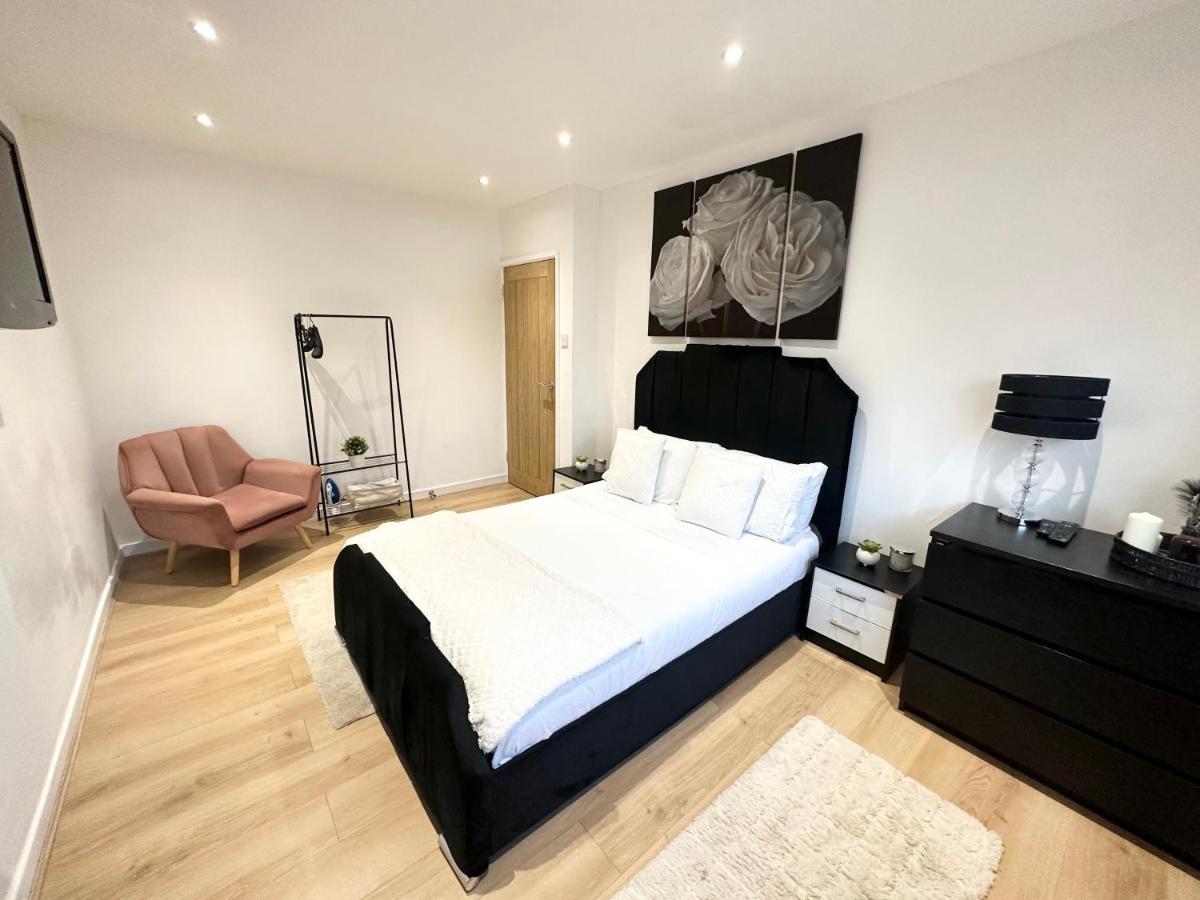 Charming 3-Bed Home Minutes From City Centre Nottingham Esterno foto