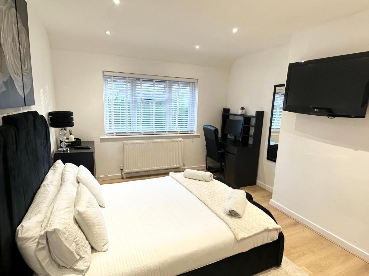 Charming 3-Bed Home Minutes From City Centre Nottingham Esterno foto